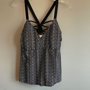 Ava Vin tank swimsuit top size 16W
